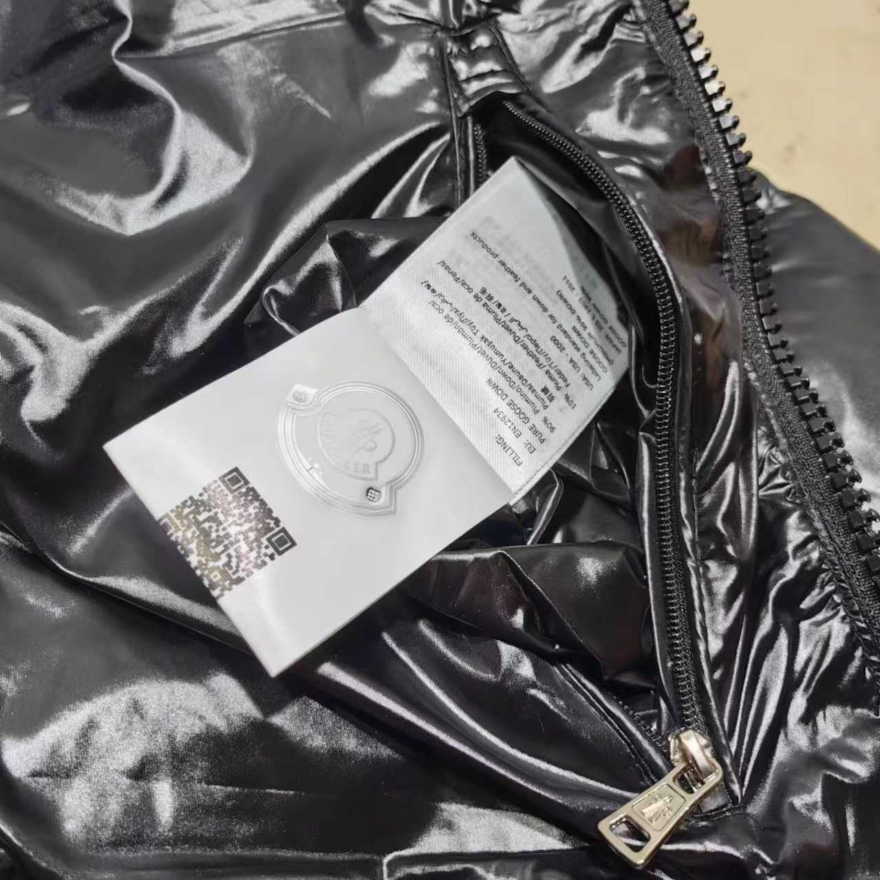 Moncler Short Down Jacket - DopestKickz