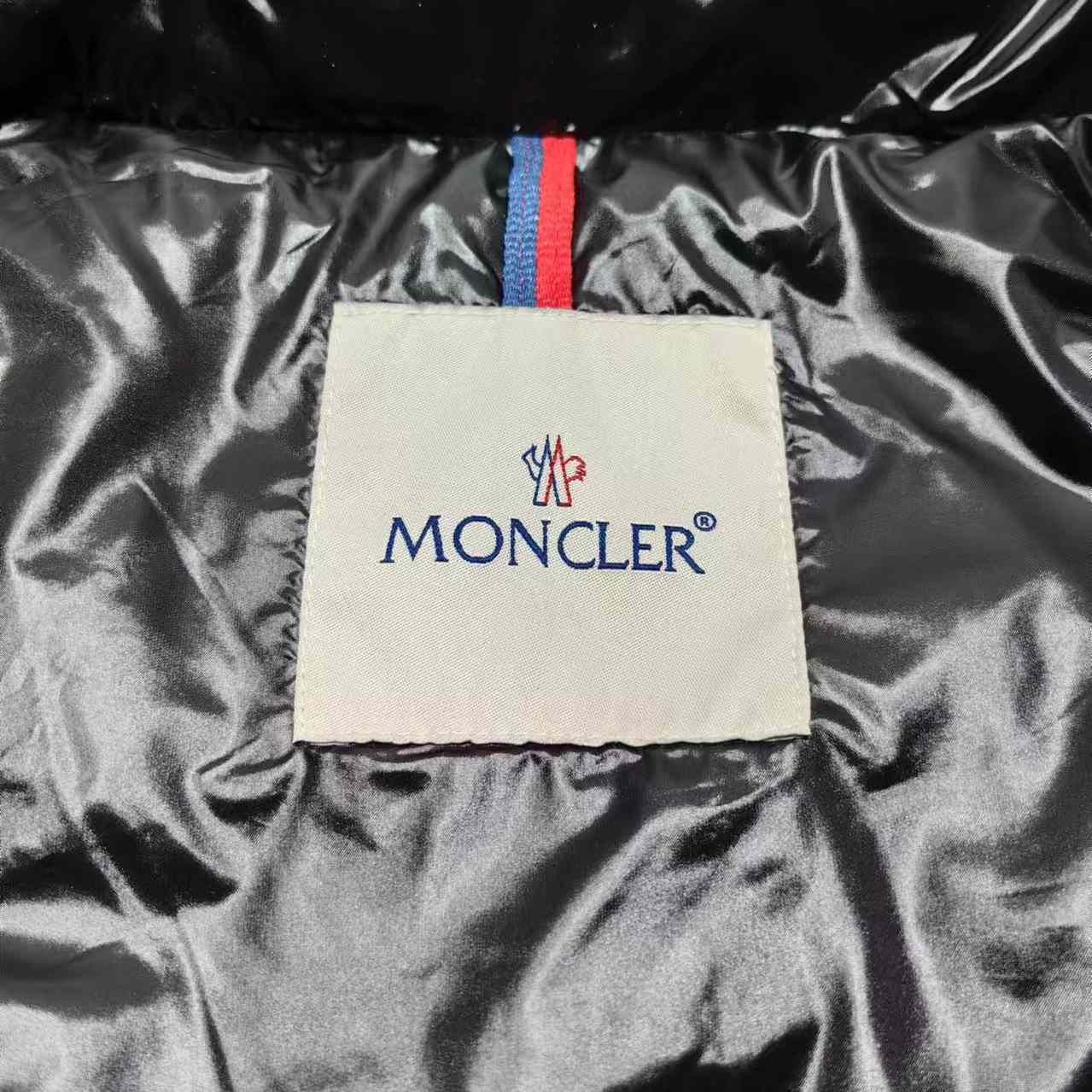 Moncler Short Down Jacket - DopestKickz