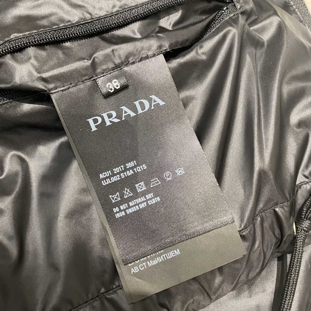Prada Re-Nylon Convertible Cropped Down Jacket - DopestKickz