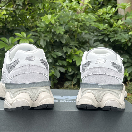 New Balance NB 9060 Sneakers      U9060EEE  - DopestKickz