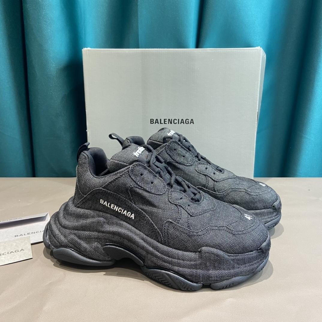 Balenciaga Triple S Sneaker  - DopestKickz