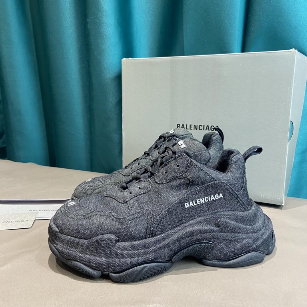Balenciaga Triple S Sneaker  - DopestKickz