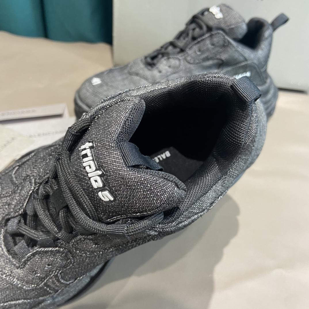 Balenciaga Triple S Sneaker  - DopestKickz