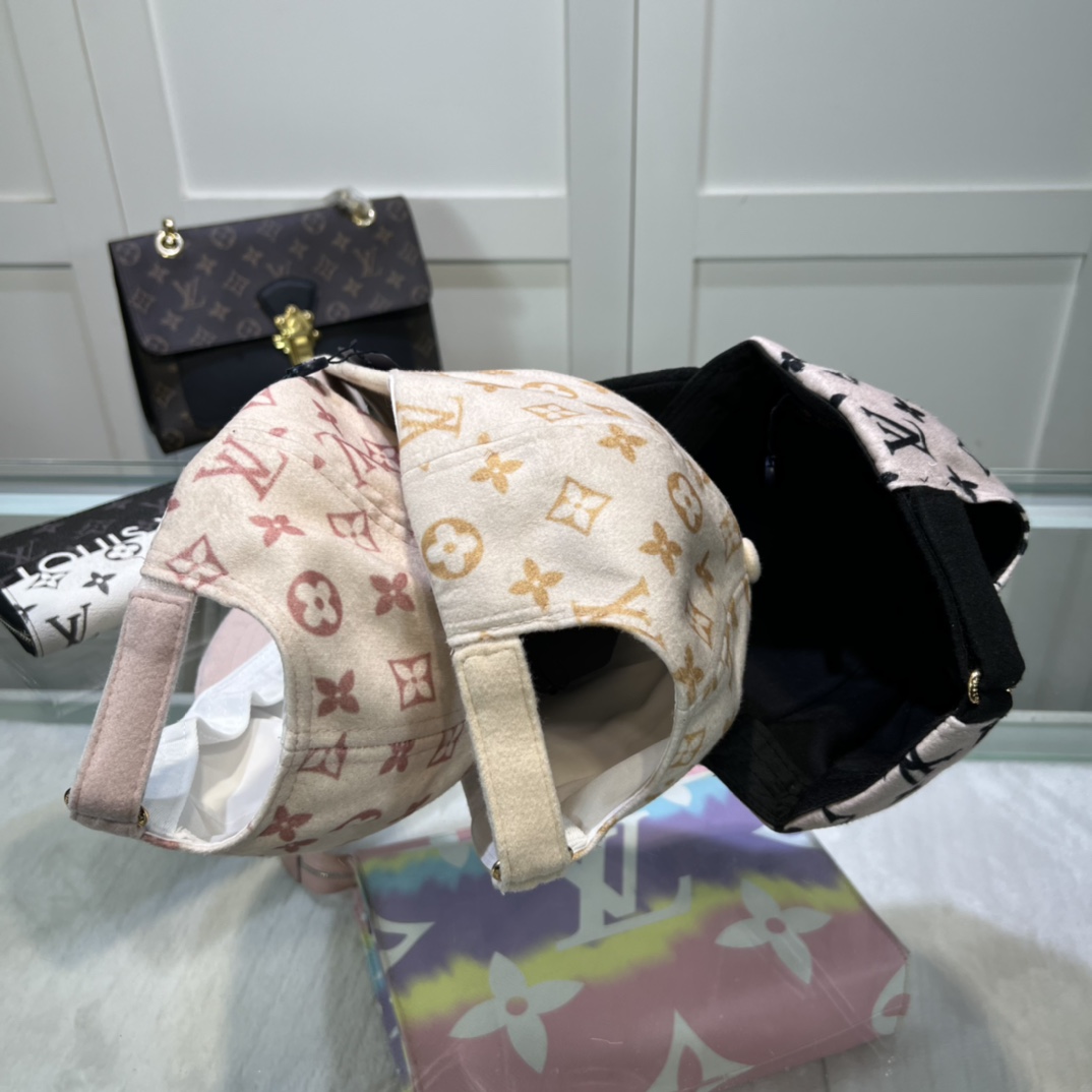 Louis Vuitton Cap - DopestKickz