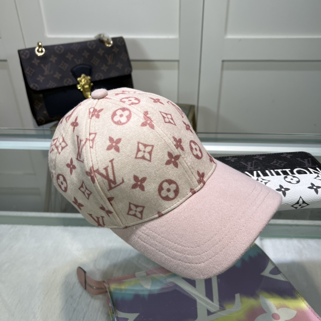 Louis Vuitton Cap - DopestKickz