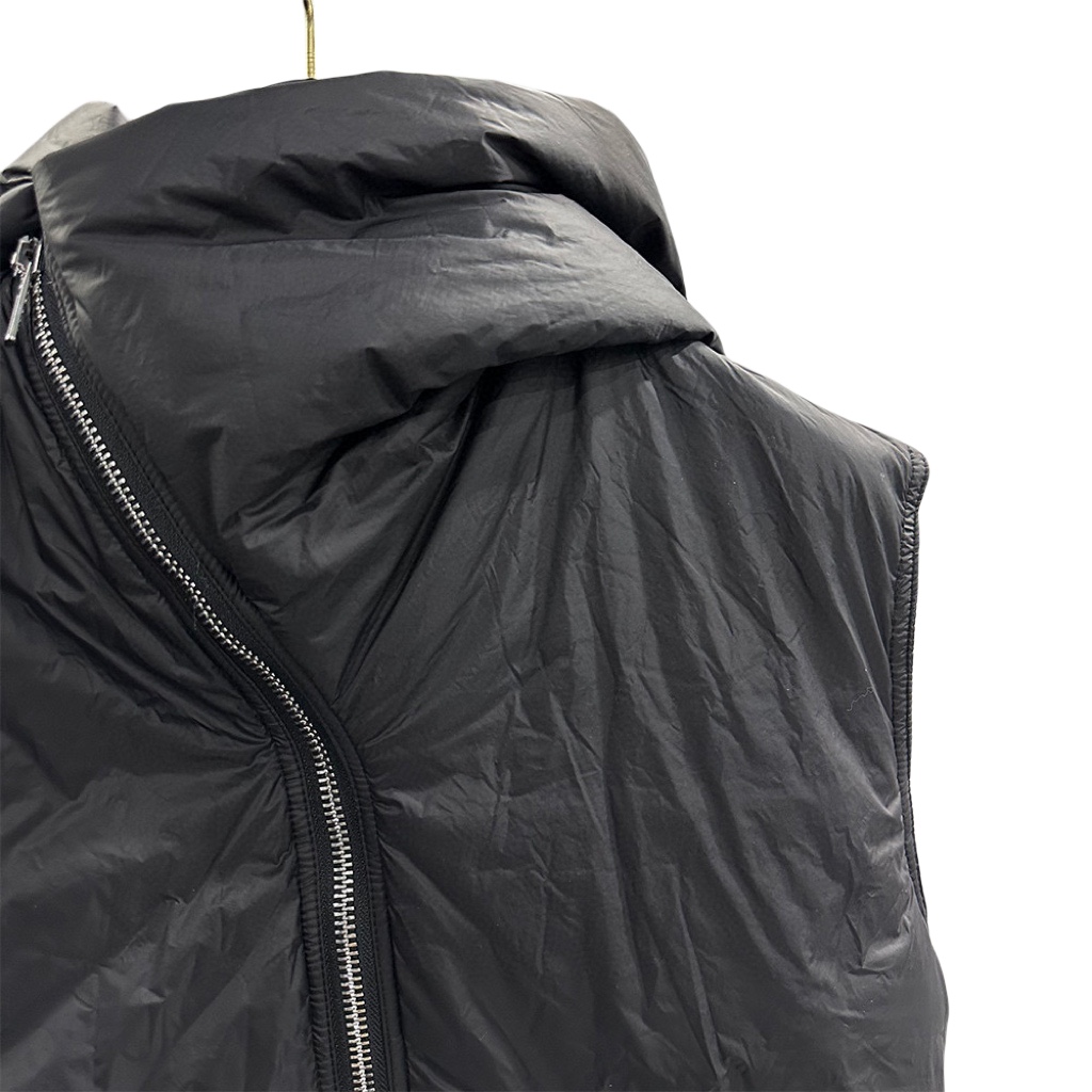 Rick Owens Padded nylon vest with hood - DopestKickz