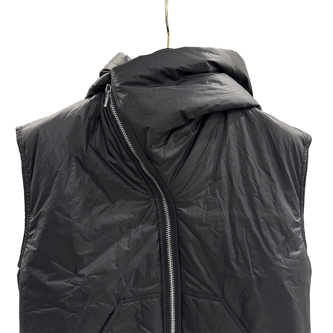 Rick Owens Padded nylon vest with hood - DopestKickz