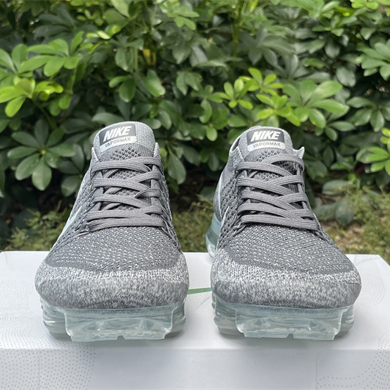 Nike AIR VAPORMAX Asphalt Sneakers      849557-002 - DopestKickz