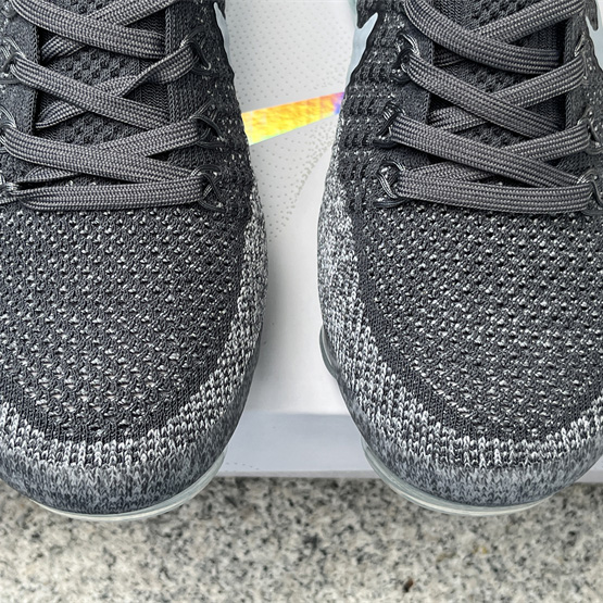 Nike AIR VAPORMAX Asphalt Sneakers      849557-002 - DopestKickz