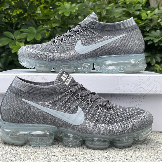 Nike AIR VAPORMAX Asphalt Sneakers      849557-002 - DopestKickz