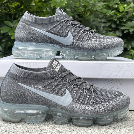 Nike AIR VAPORMAX Asphalt Sneakers      849557-002 - DopestKickz