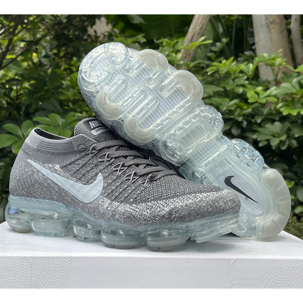 Nike AIR VAPORMAX Asphalt Sneakers      849557-002 - DopestKickz