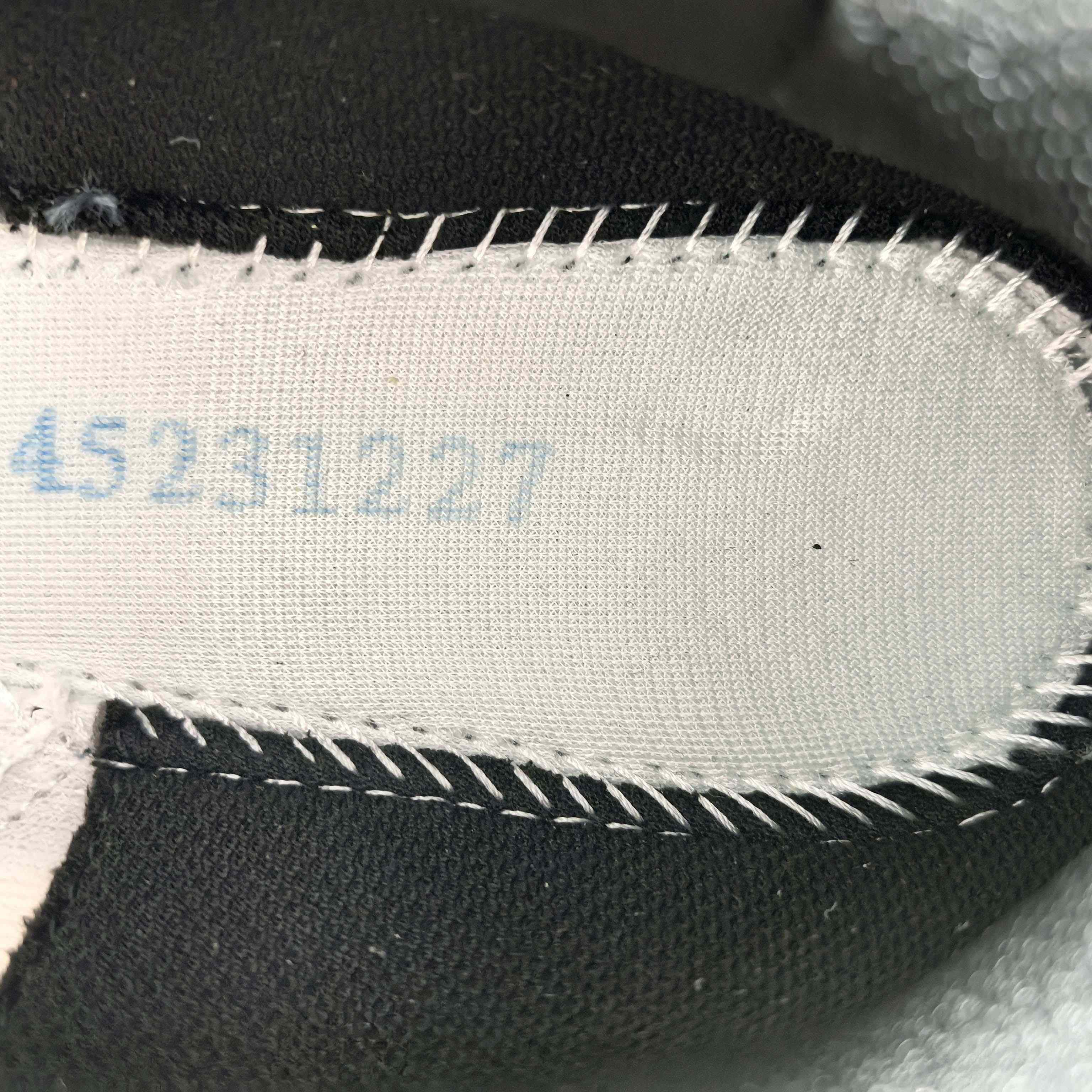 Asics Gel-Kayano 14 Sneakers     1201A019-109 - DopestKickz