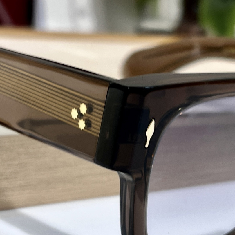 Jacquemus ENZO Sunglasses - DopestKickz