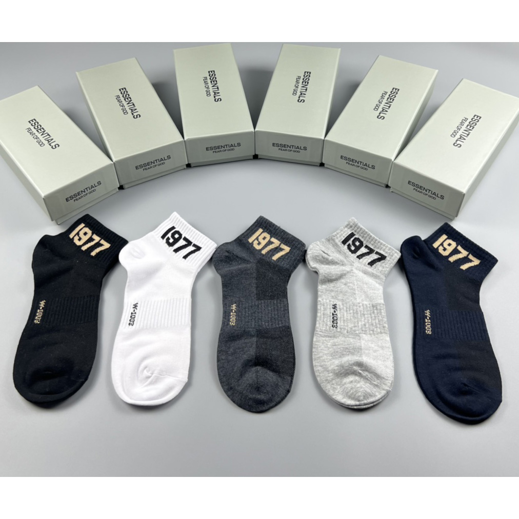 Fear Of God Essential FG Socks /Box - DopestKickz