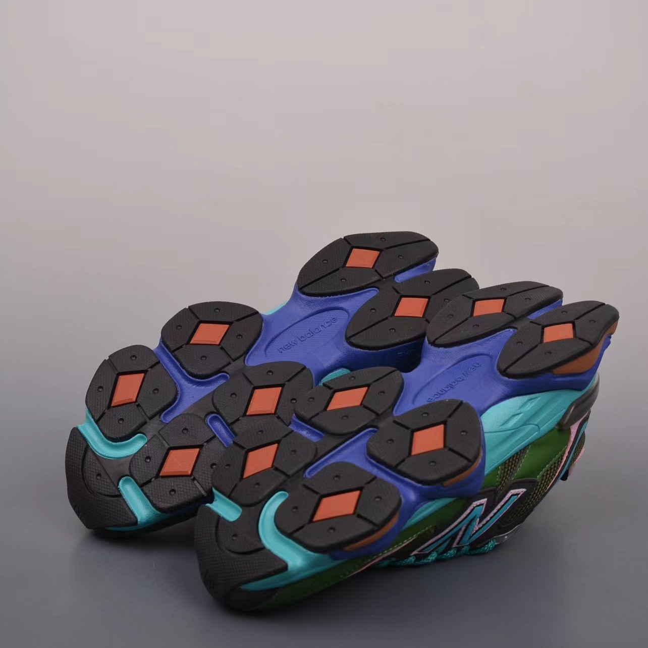 Joe Freshgoods x New Balance Sneakers      U9060JF1 - DopestKickz