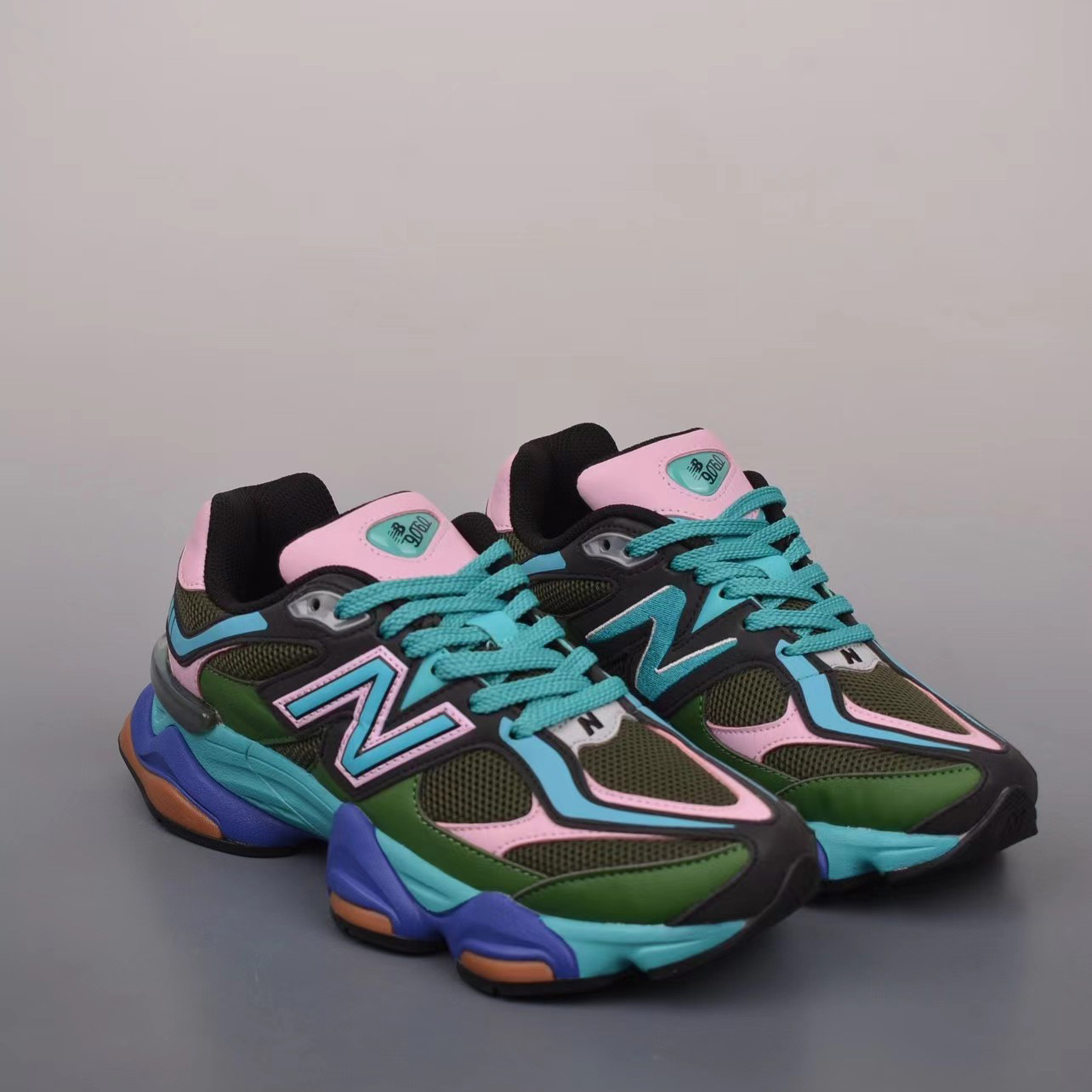 Joe Freshgoods x New Balance Sneakers      U9060JF1 - DopestKickz