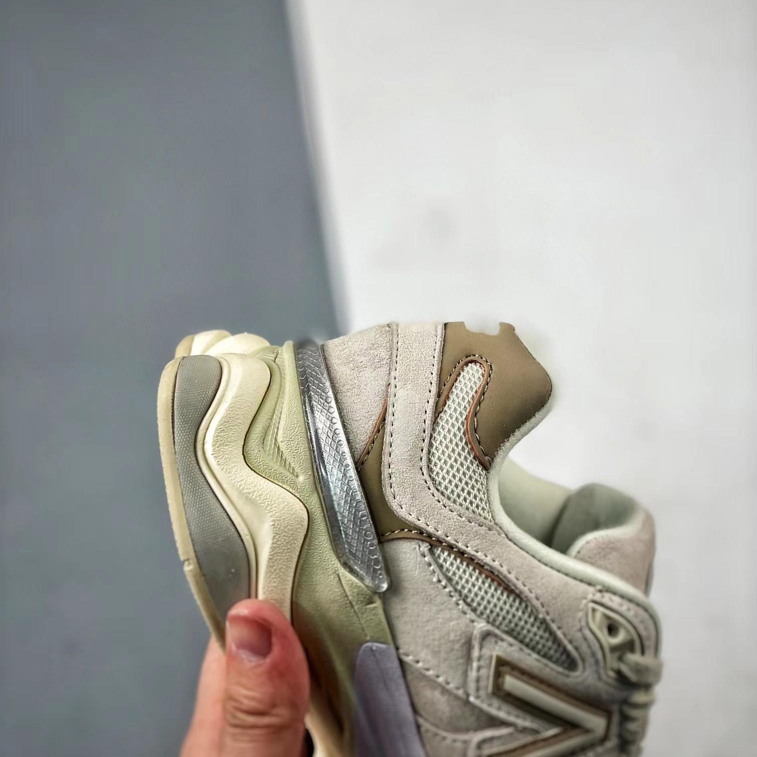 New Balance Sneakers      U9060GG - DopestKickz