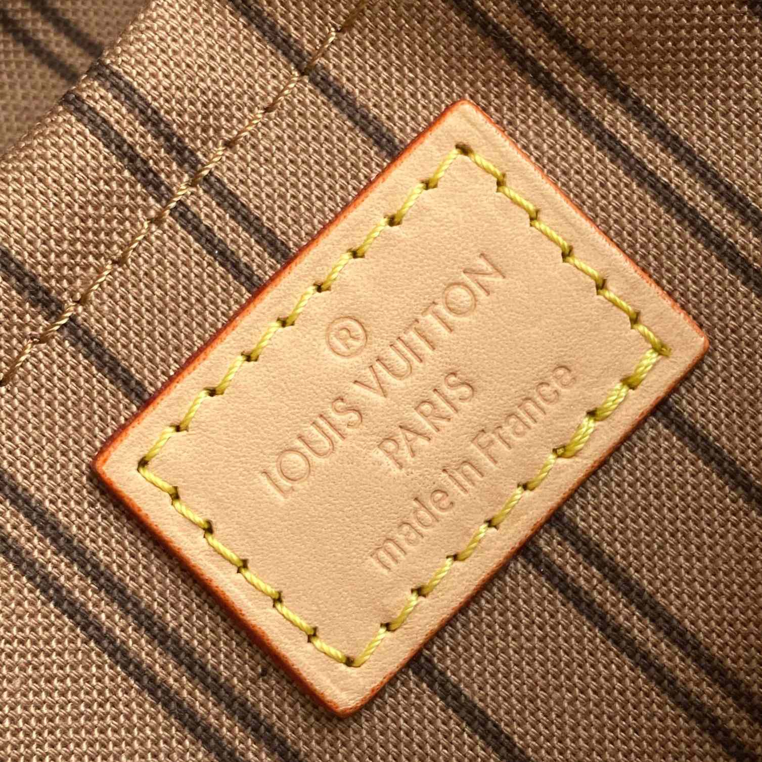 Louis Vuitton Piano   M12095 - DopestKickz