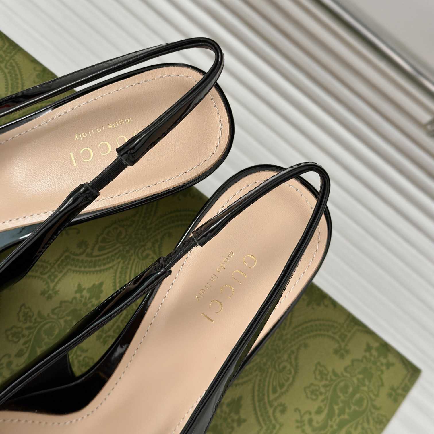 Gucci Women's Slingback With Marina Chain  - DopestKickz