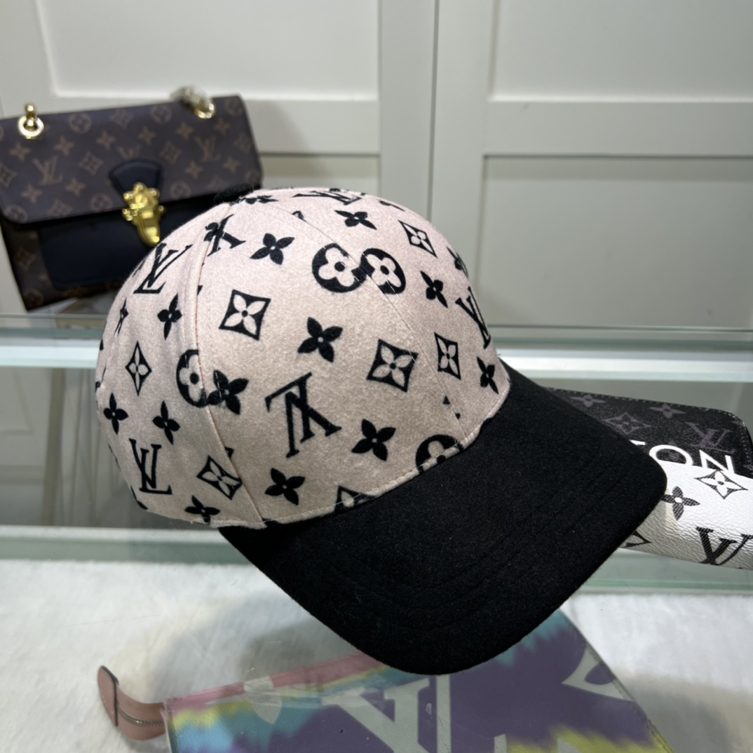 Louis Vuitton Cap - DopestKickz
