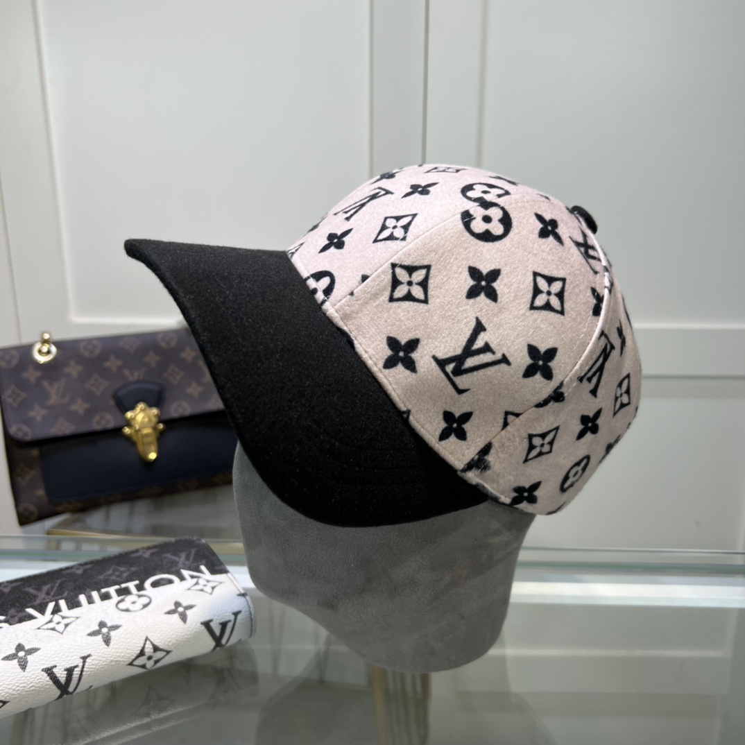 Louis Vuitton Cap - DopestKickz