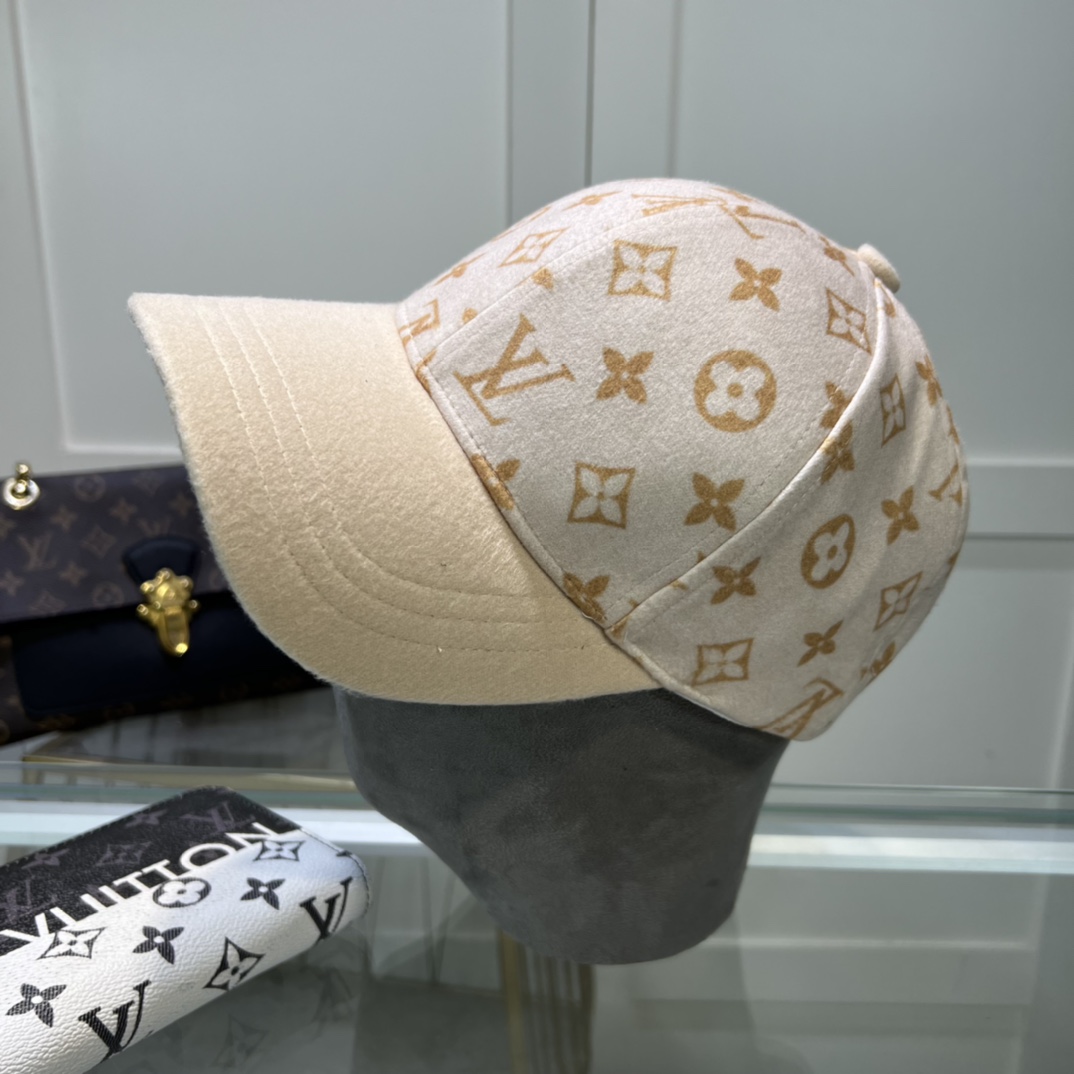 Louis Vuitton Cap - DopestKickz