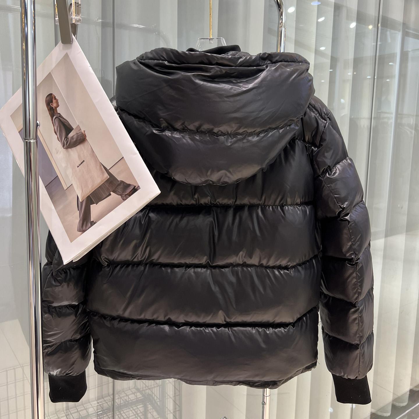 Moncler Maljasset Short Down Jacket  - DopestKickz
