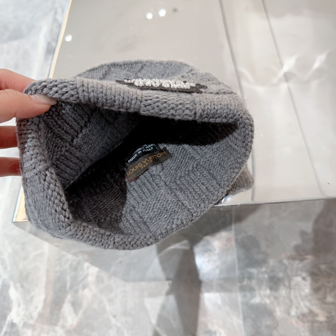 Louis Vuitton Pearls Beanie - DopestKickz