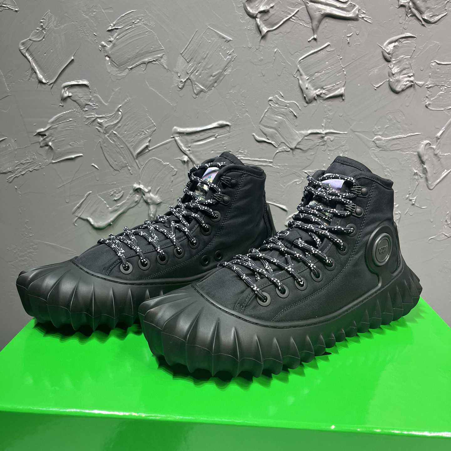 Bottega Veneta Denver Sneaker - DopestKickz