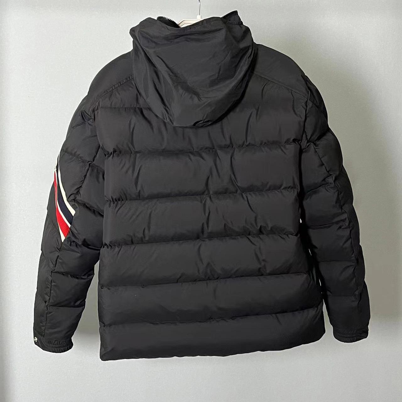 Moncler Solayan Short Down Jacket - DopestKickz