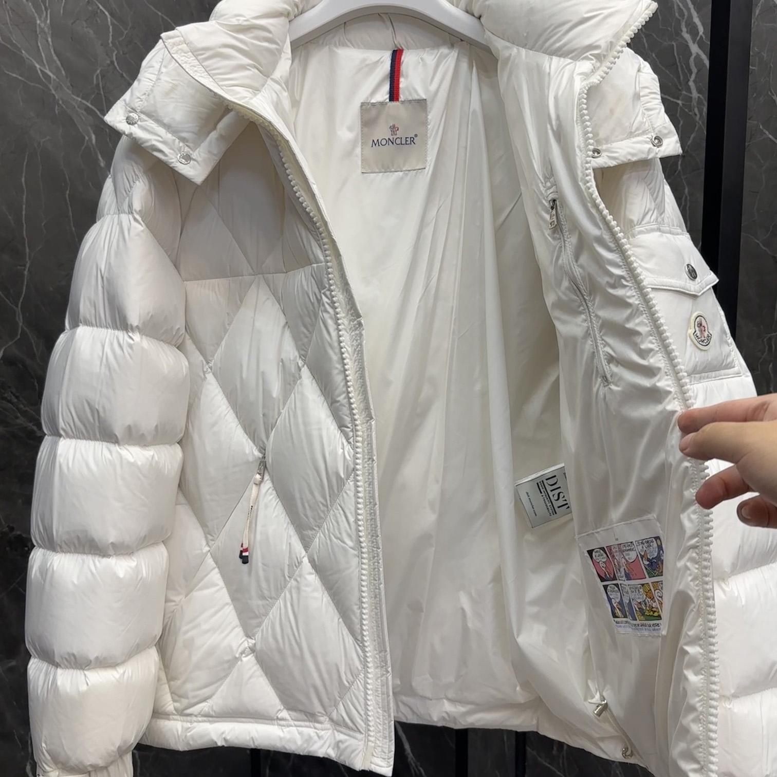 Moncler Averole Short Down Jacket - DopestKickz