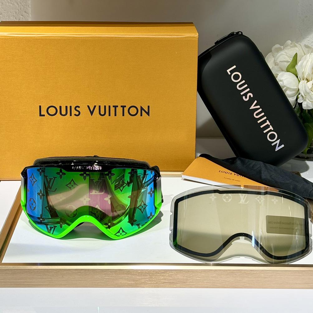 Louis Vuitton LV Snow Mask     - DopestKickz