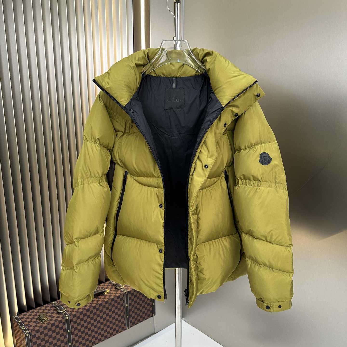 Moncler Jarama Hooded Puffer Jacket - DopestKickz