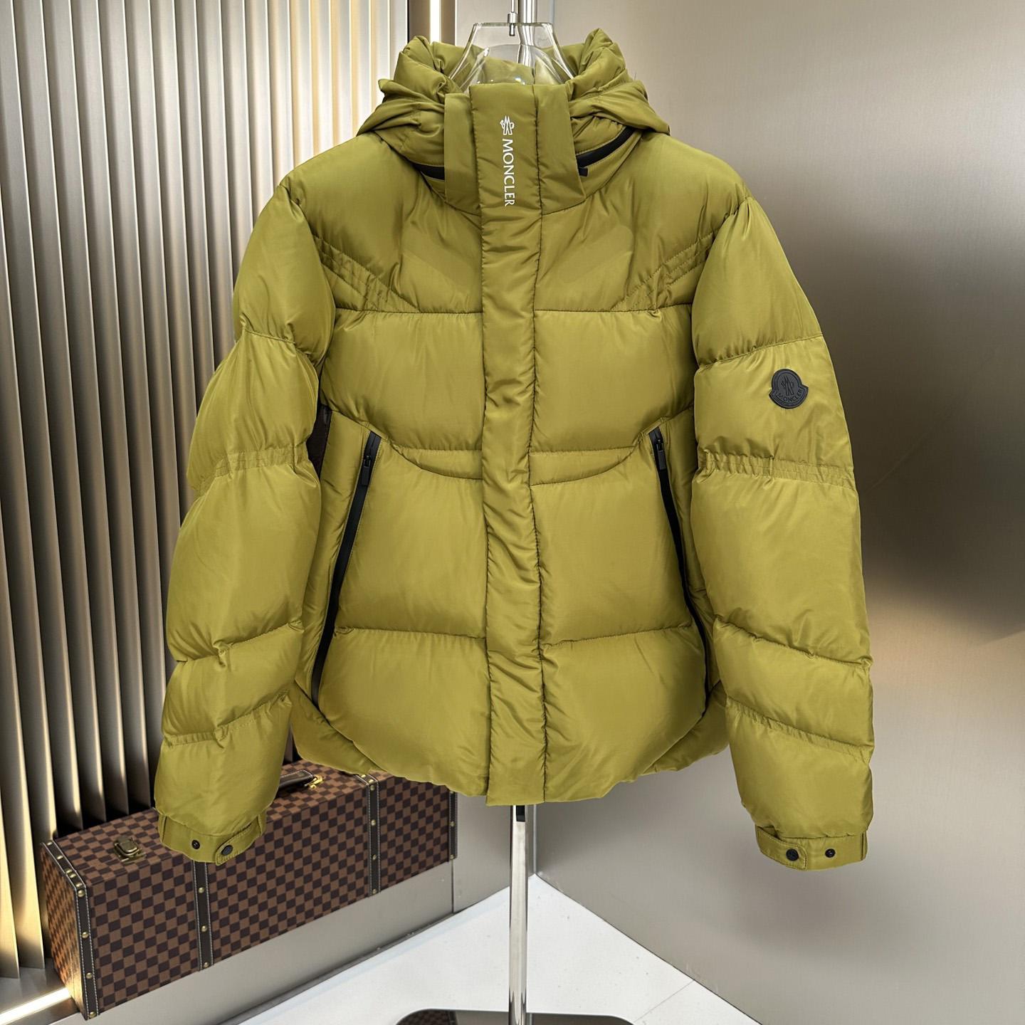 Moncler Jarama Hooded Puffer Jacket - DopestKickz