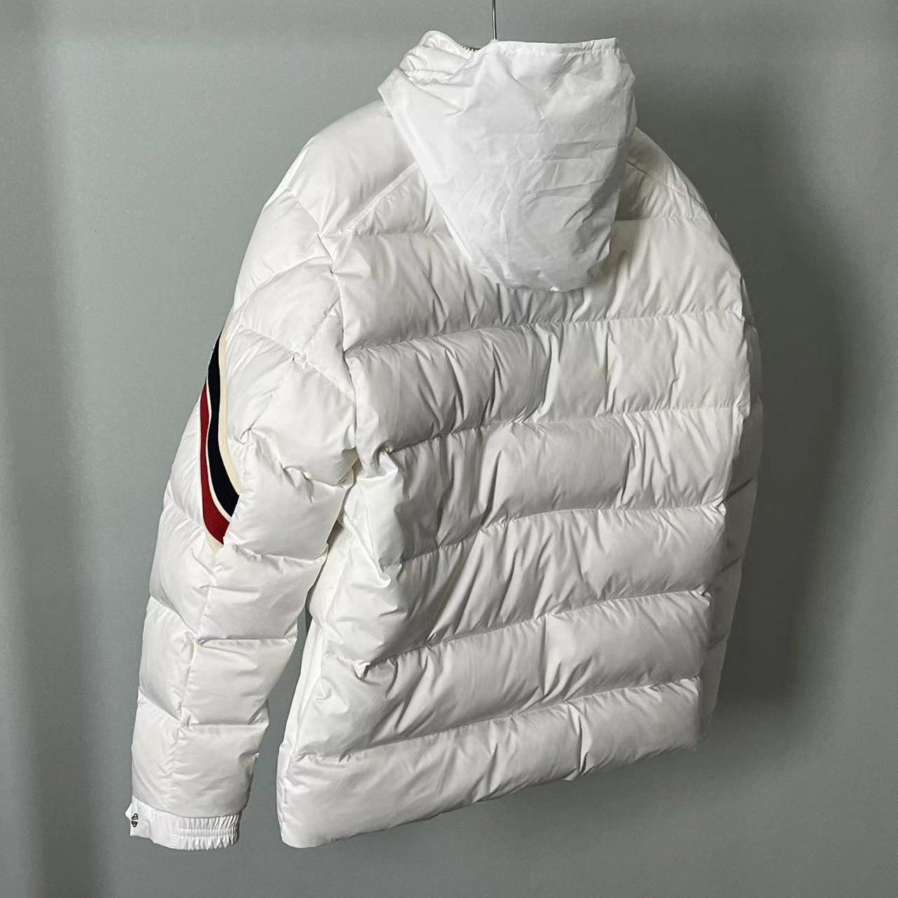 Moncler Solayan Short Down Jacket - DopestKickz
