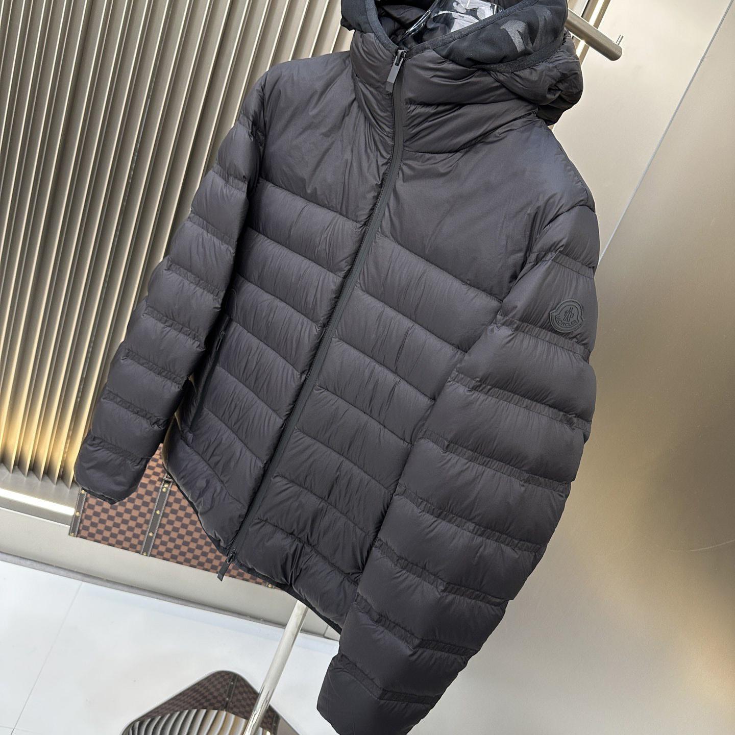 Moncler Hooded Puffer Jacket - DopestKickz