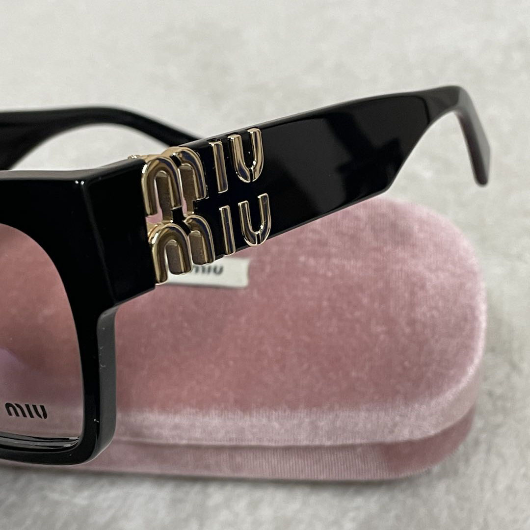 Miu Miu Glasses  - DopestKickz