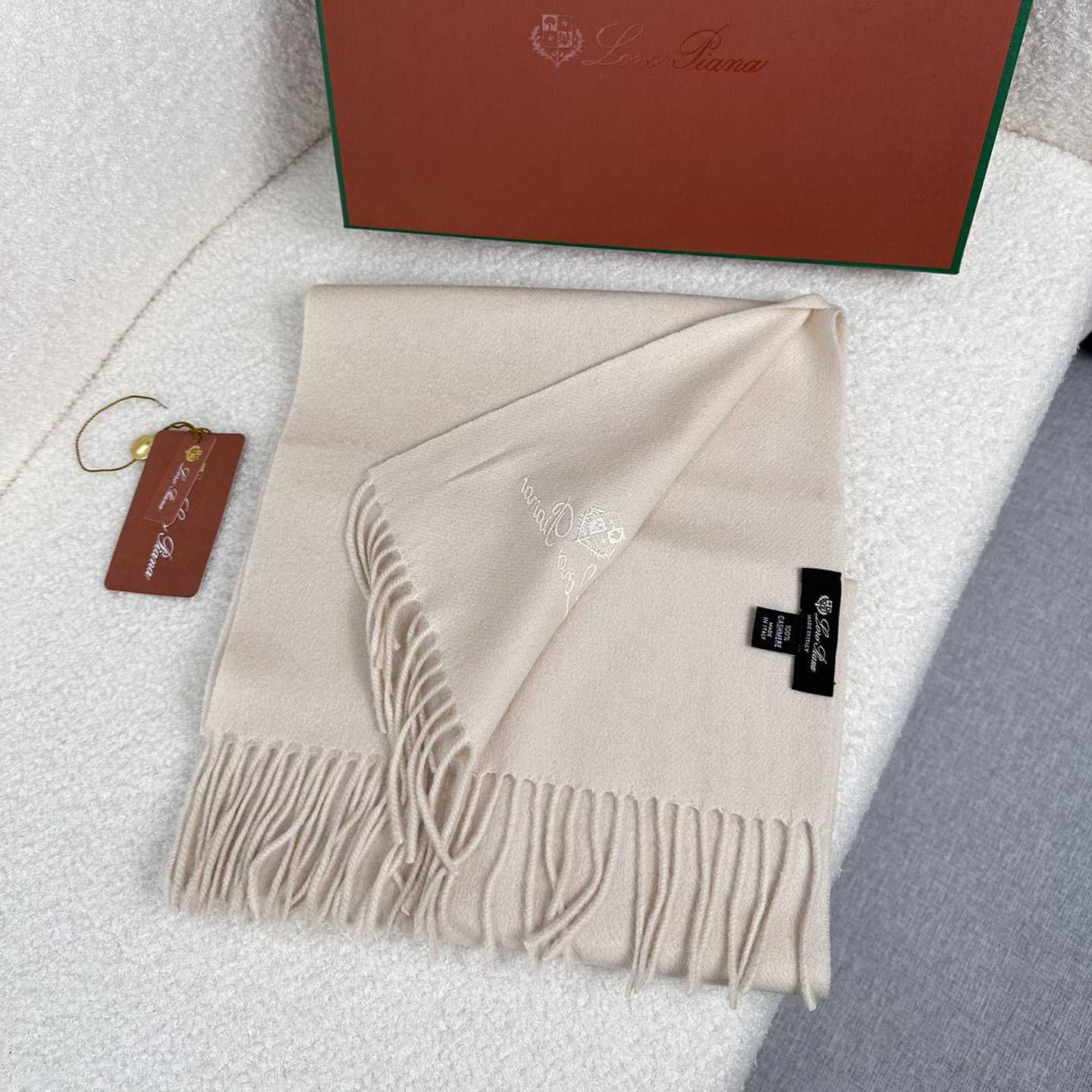 Loro Piana Grande Unita Scarf - DopestKickz