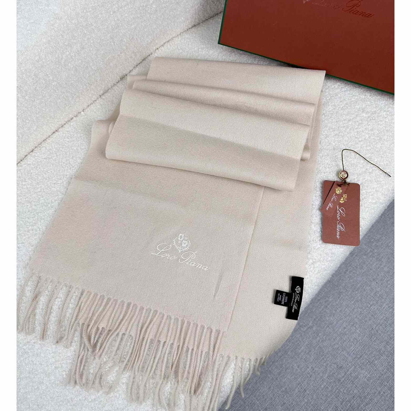 Loro Piana Grande Unita Scarf - DopestKickz