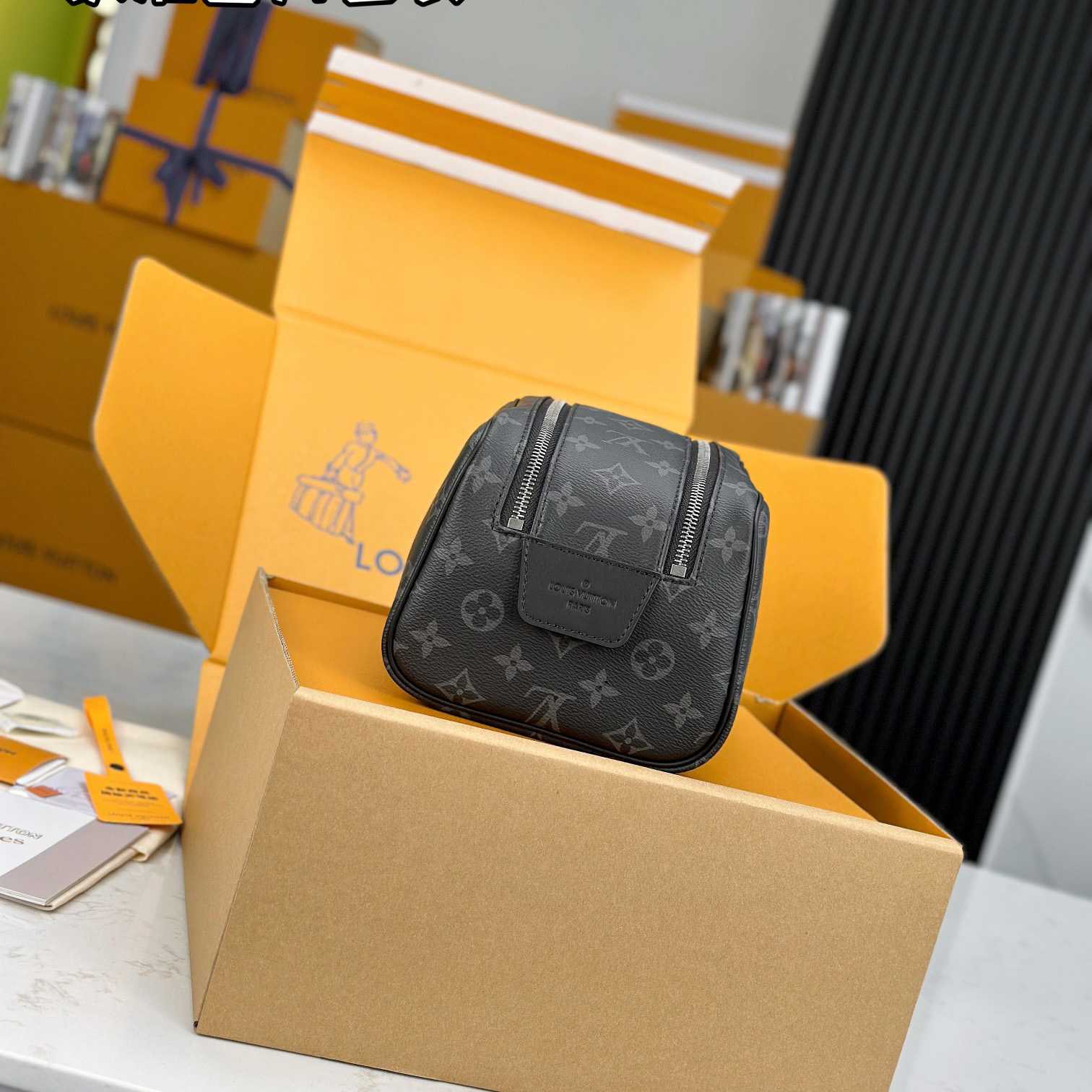 Louis Vuitton Dopp Kit    M46354 - DopestKickz