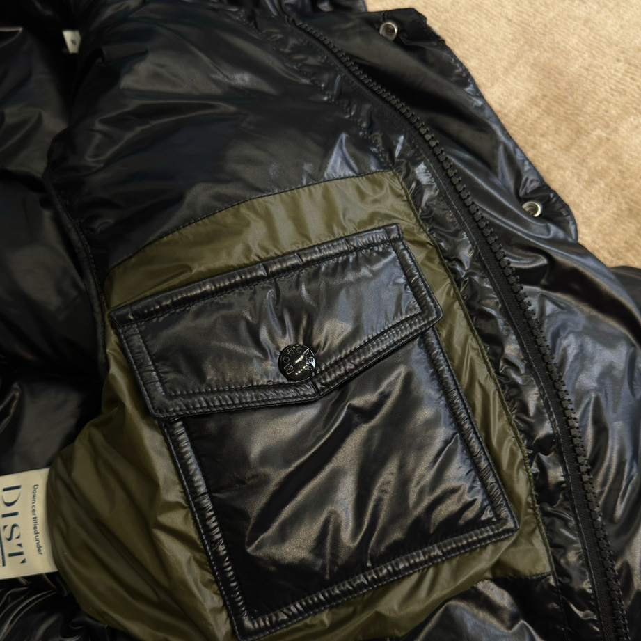Moncler Chiablese Short Down Jacket  - DopestKickz