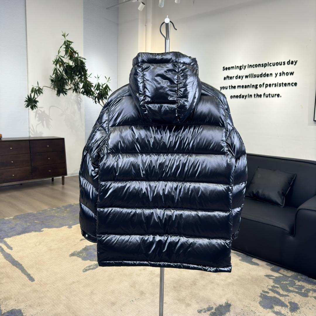 Moncler Chiablese Short Down Jacket  - DopestKickz