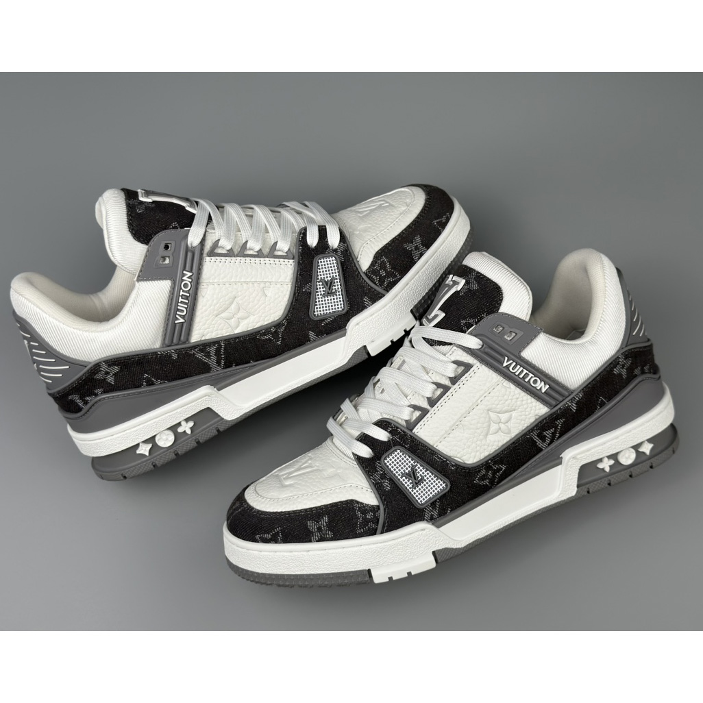 Louis Vuitton LV Trainer Sneaker        - DopestKickz