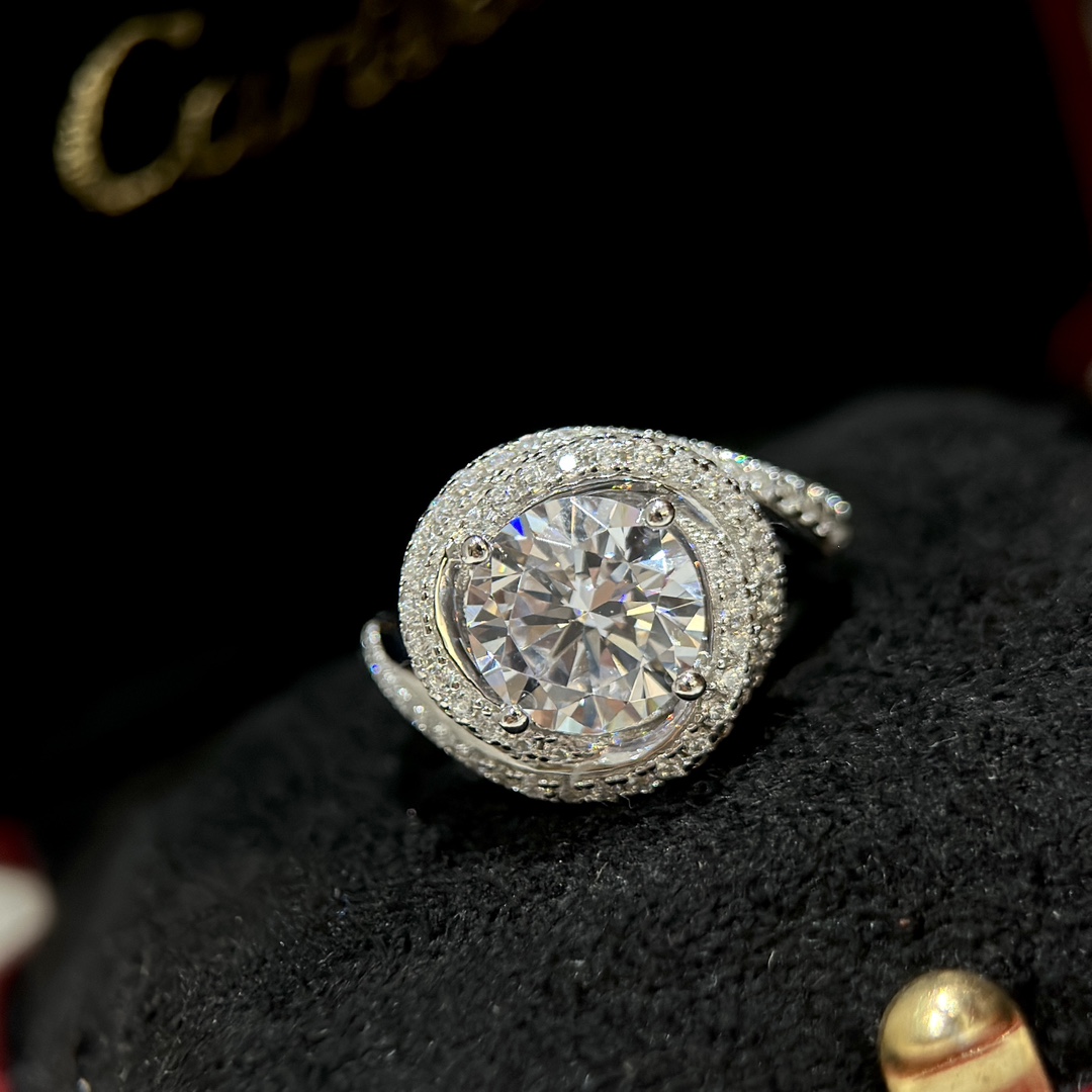 Cartier Ring - DopestKickz