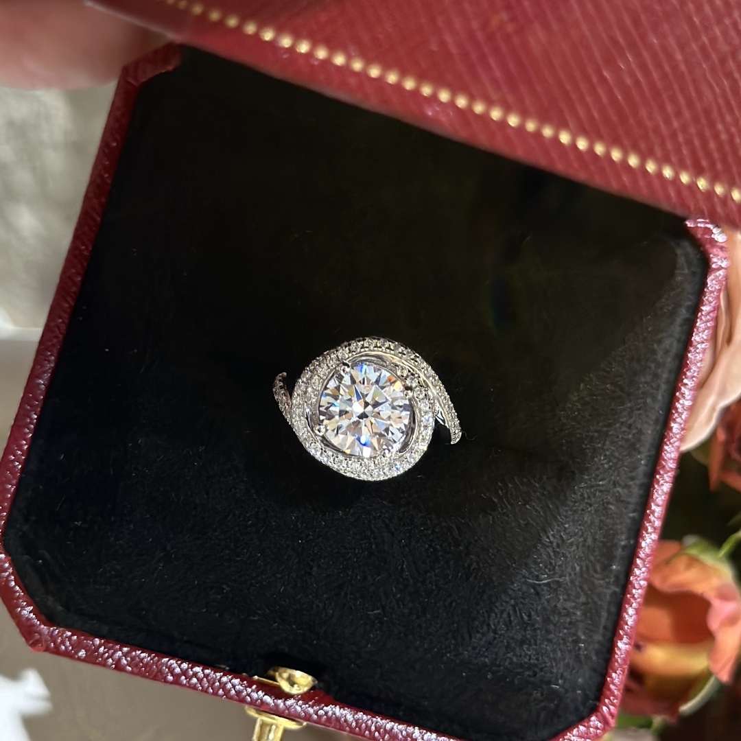 Cartier Ring - DopestKickz