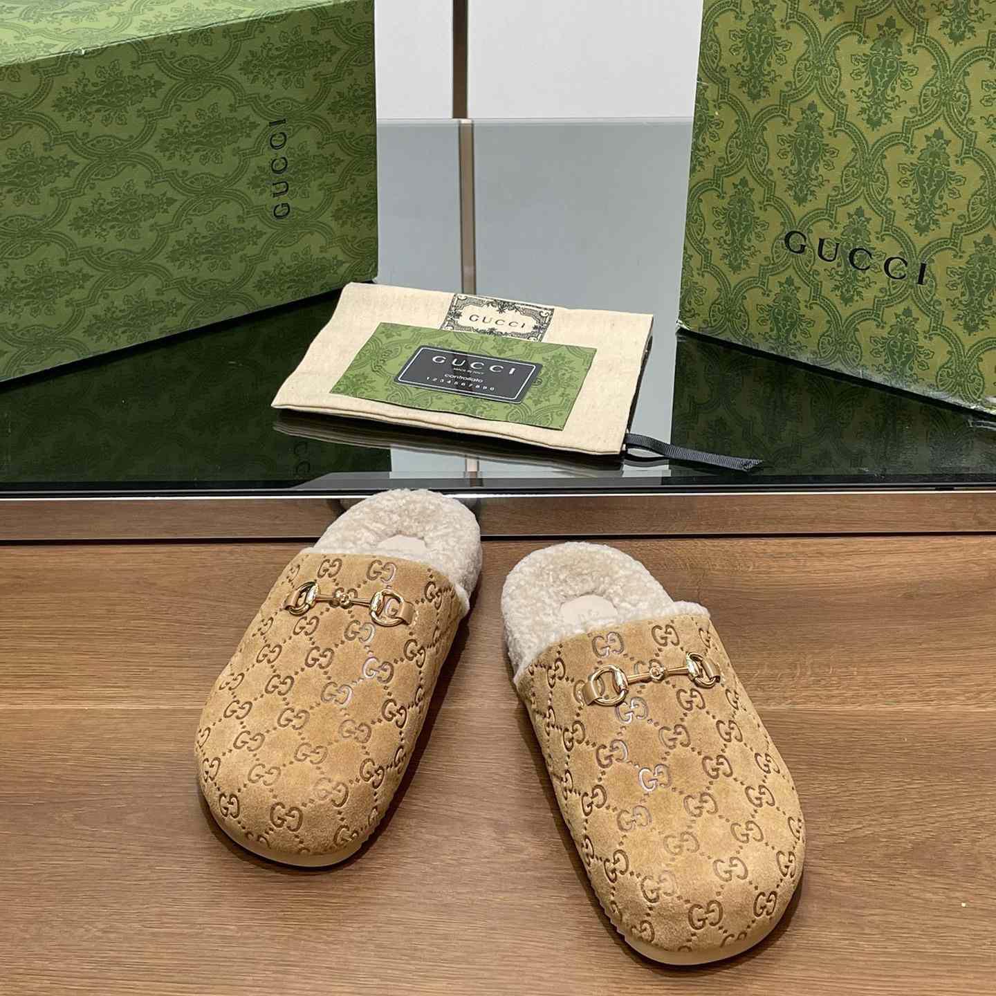 Gucci Women's Horsebit Mule - DopestKickz