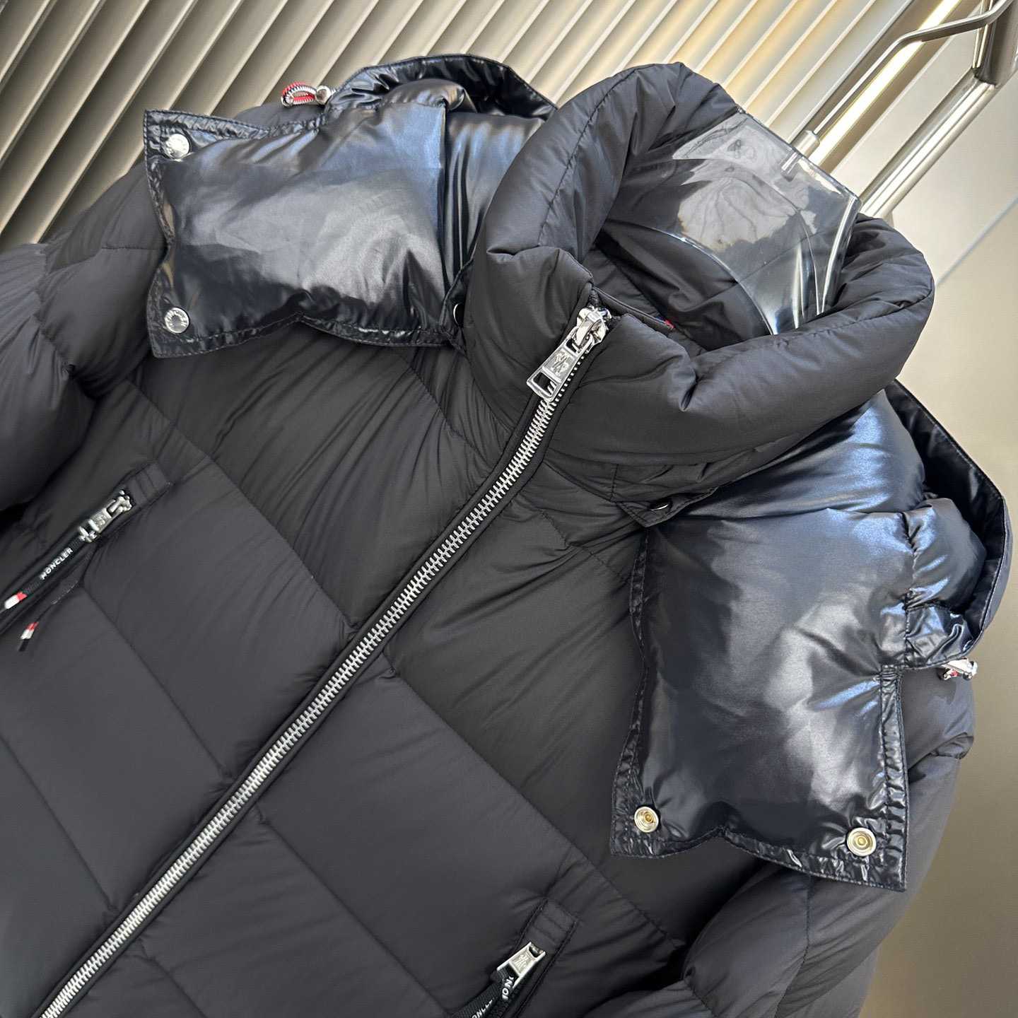 Moncler Poirier Puffer Jacket - DopestKickz