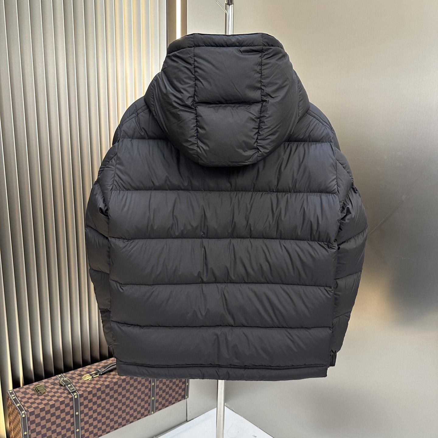 Moncler Poirier Puffer Jacket - DopestKickz