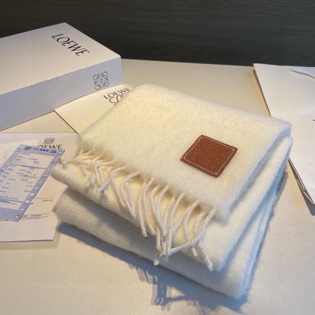 Loewe Scarf  - DopestKickz